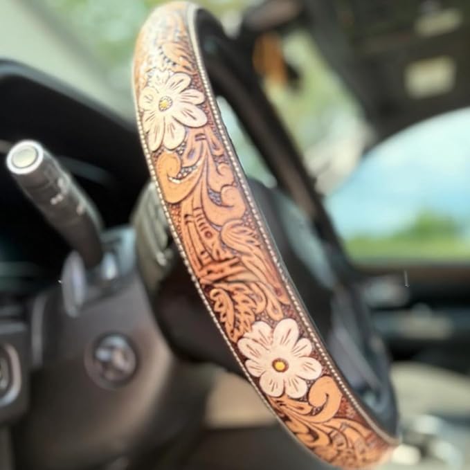 Western Steering Wheel Cover,Retro Western Cowboy Car Universal Steering Wheel Cover,Embossed Hand-Painted Leather Western Car Accessories, for Women Man, Anti-Slip Design Easy to Install (C)
